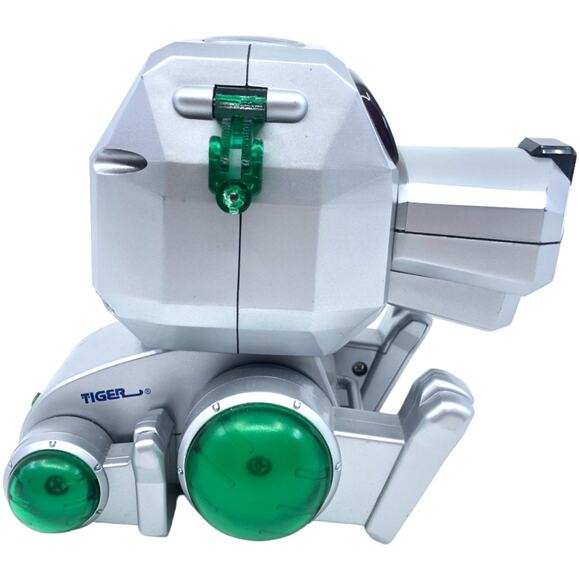 Sega Toys & Tiger Electronics 1999 Silver Talking Cyber Dog - Picture 3 of 7